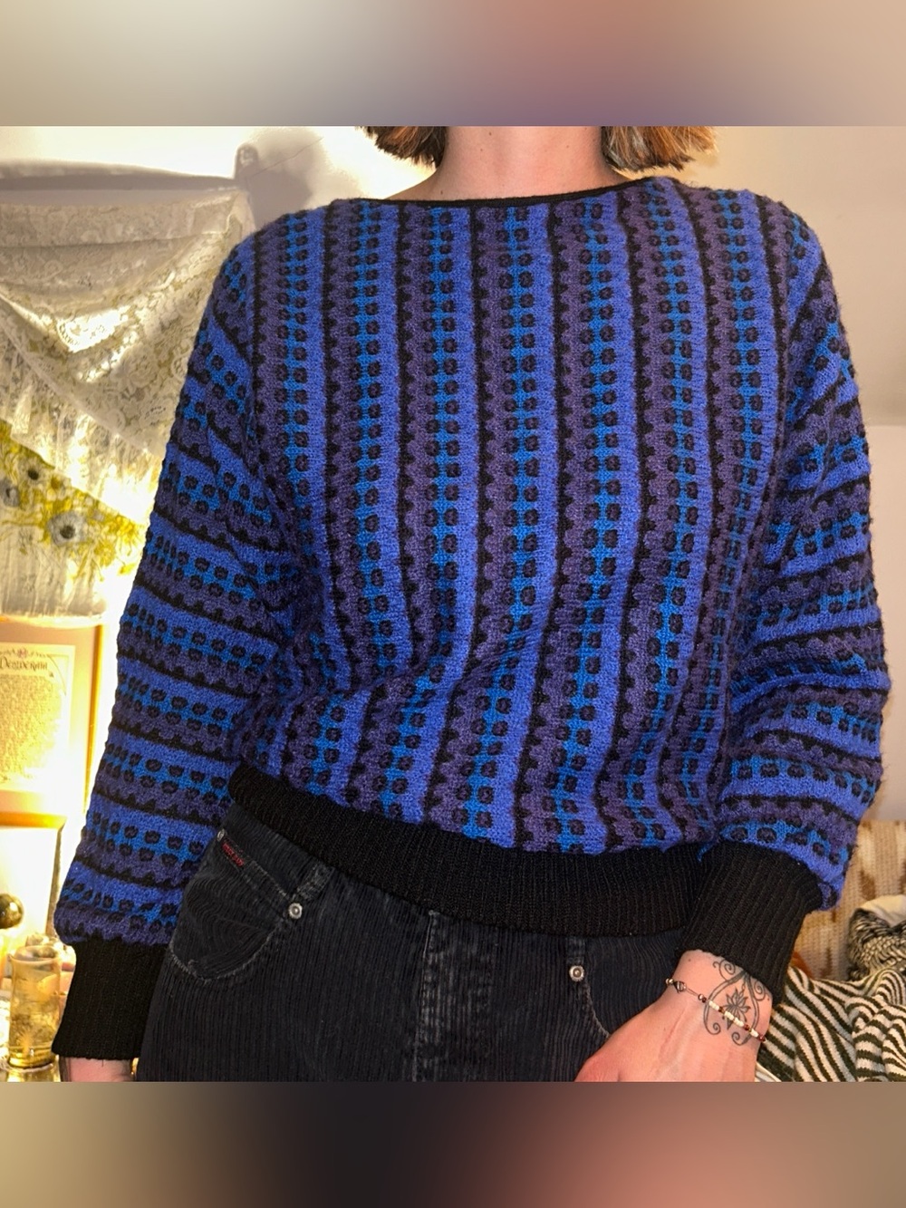 Vintage 80s Women’s Blue Patterned Sweater